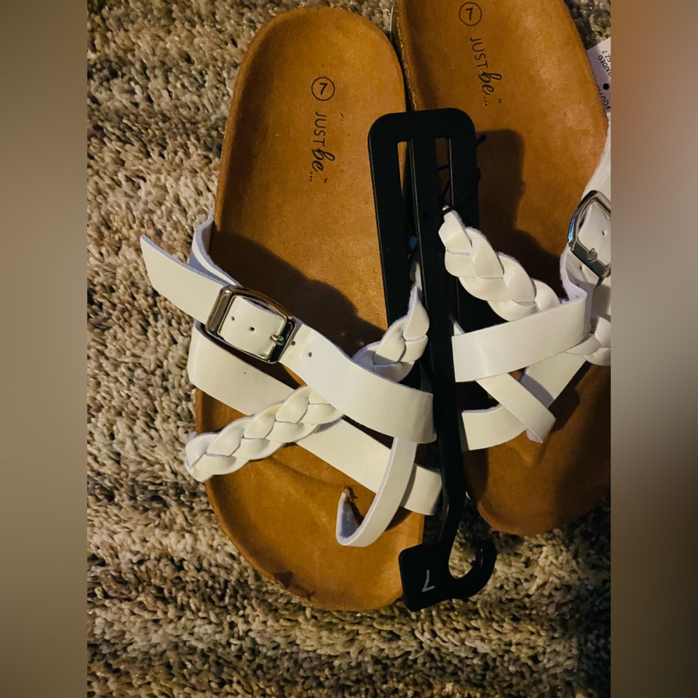 NWT Just Be Woman’s White Braided Strap Sandals With Buckle - Picture 3 of 7